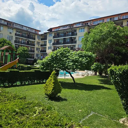 Chateau Апартамент